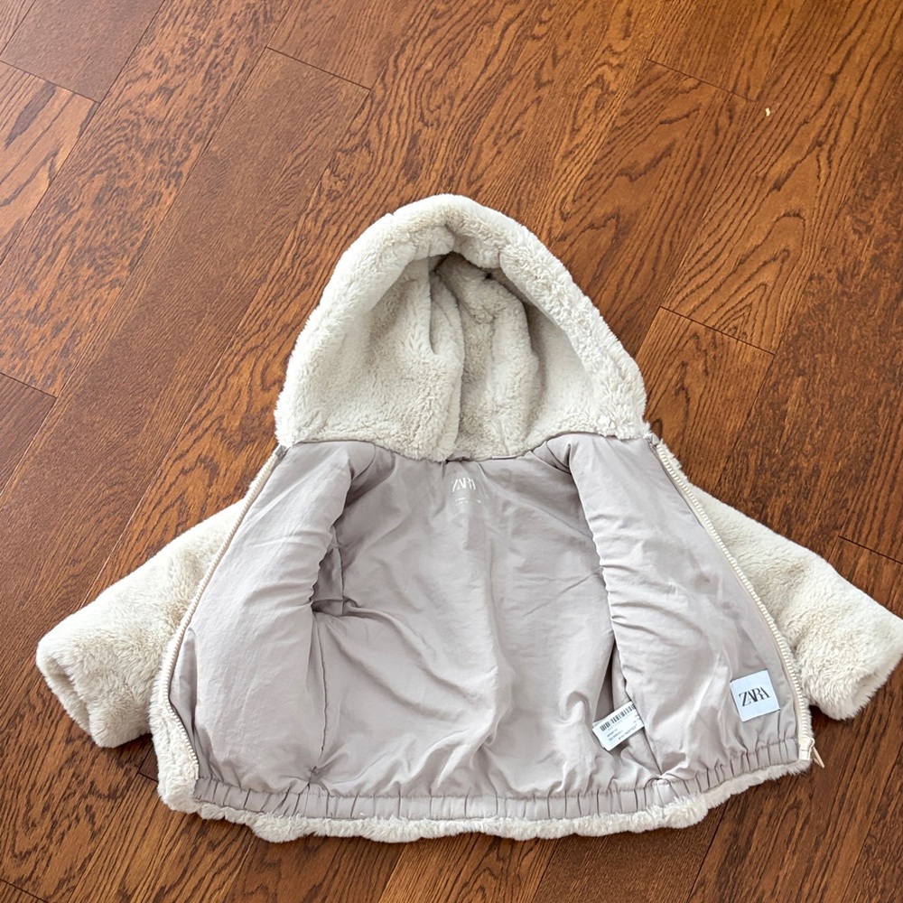 Zara Cozy Cream Hooded Jacket - Picture 4 of 5